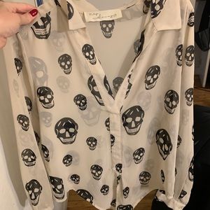 Skull tie up crop top